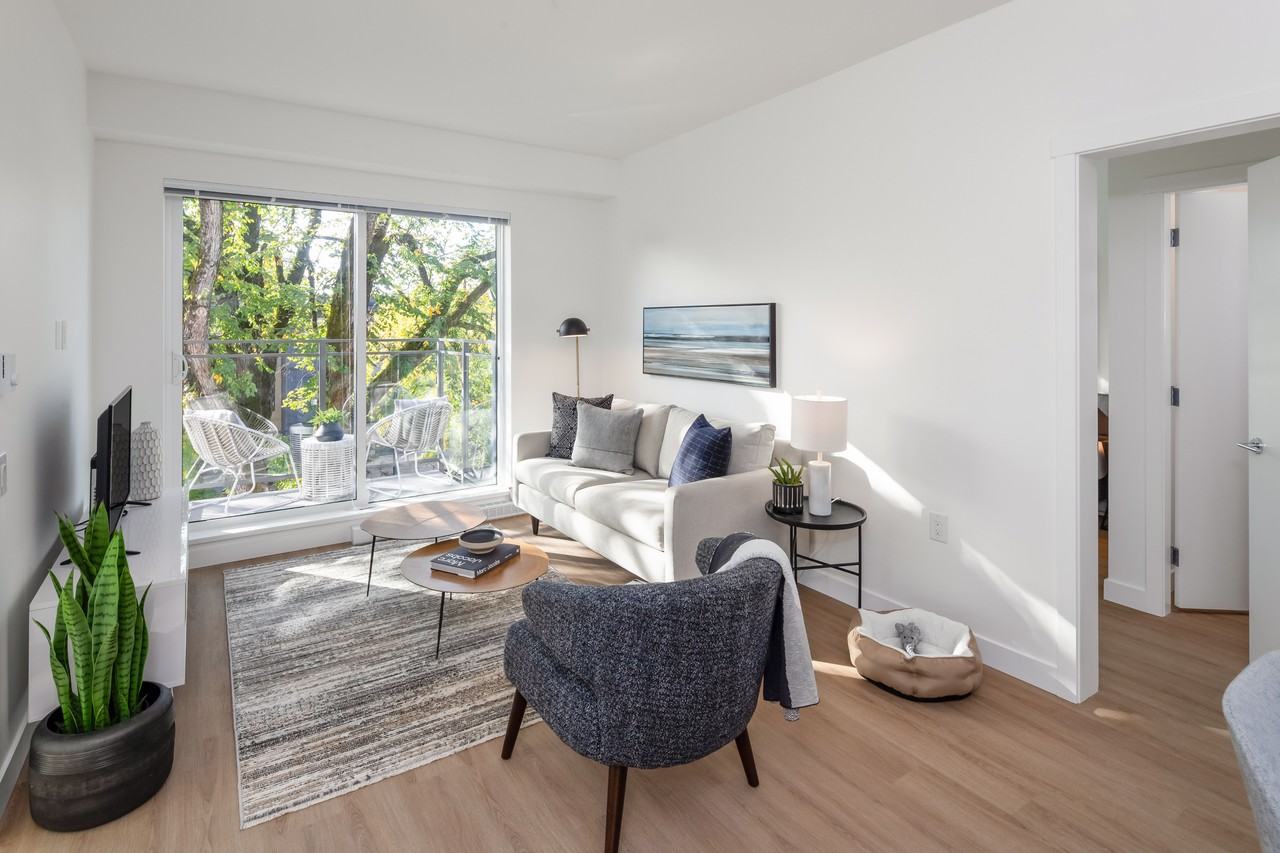 Kits Walk by Strand - Photo 3 of 29