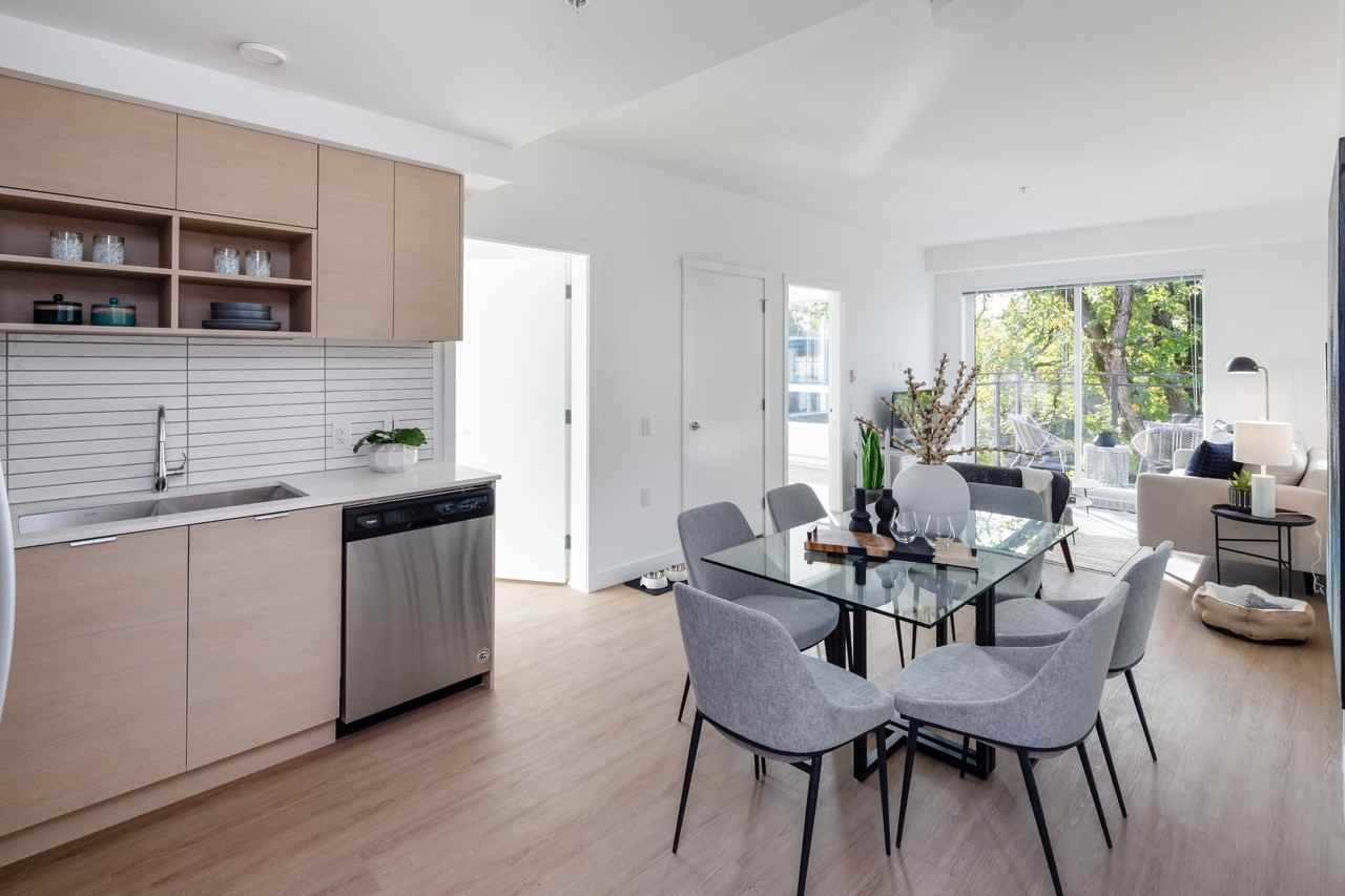 Kits Walk by Strand - Photo 6 of 29