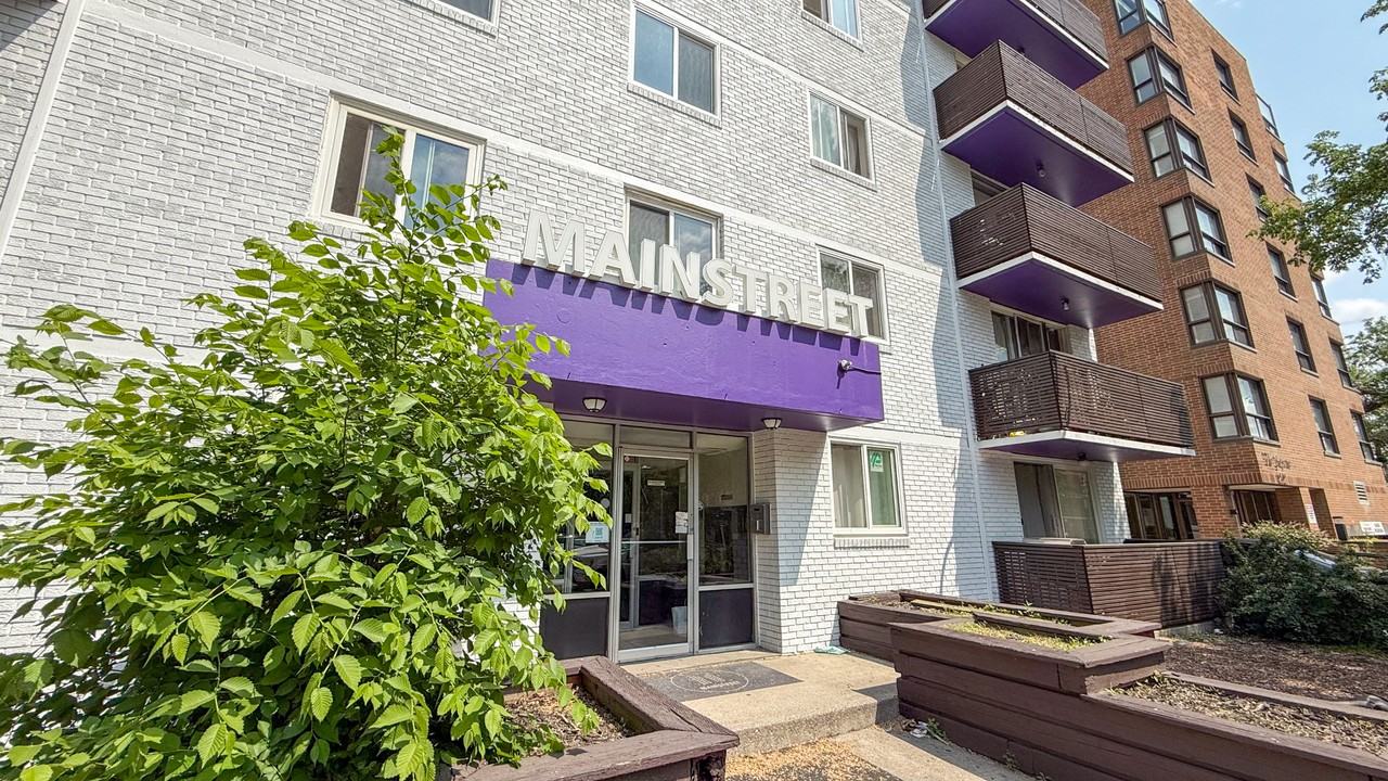 Willmax Apartments - Photo 3 of 15