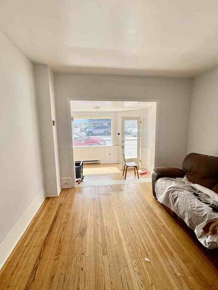 209 Prescott - Photo 4 of 9