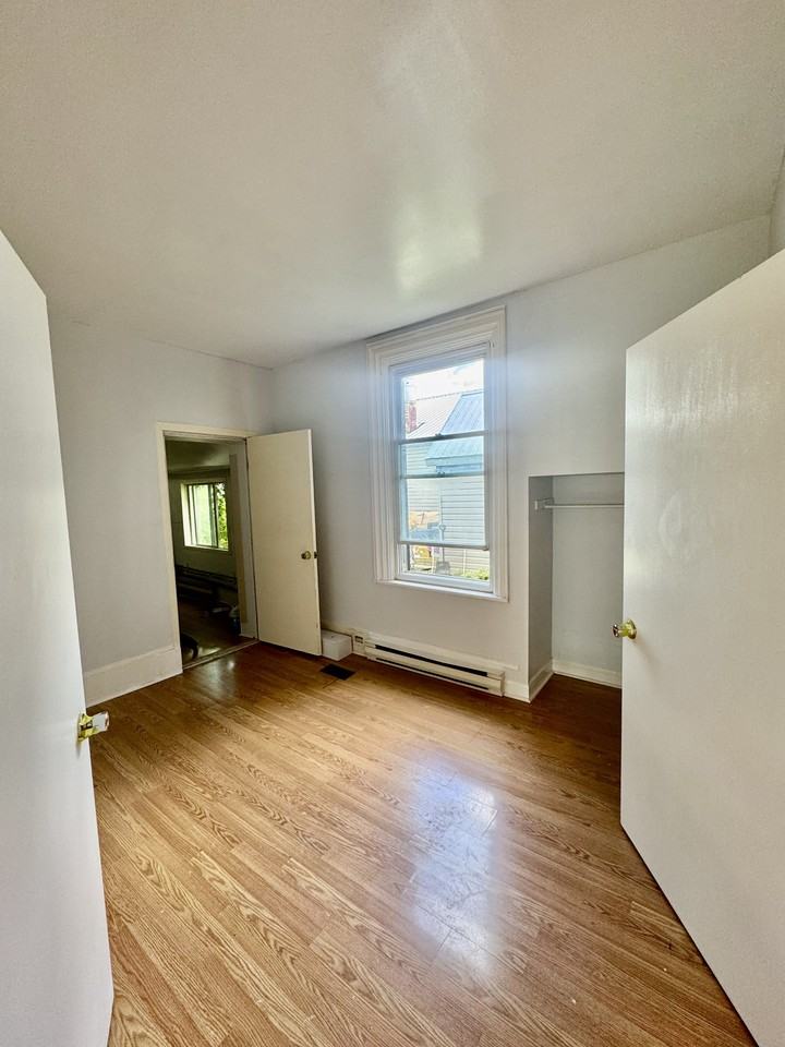 209 Prescott - Photo 7 of 9