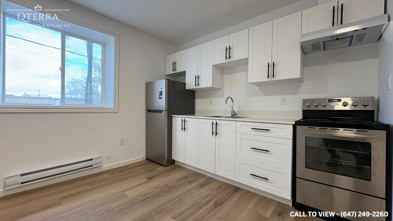 212-244 King St, Welland, Ontario L3B 3J8 - Photo 2 of 7