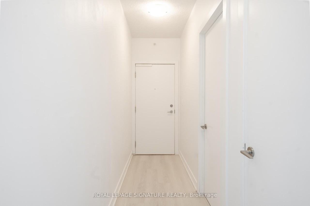 20 Bruyeres Mews #1106 - Photo 6 of 21