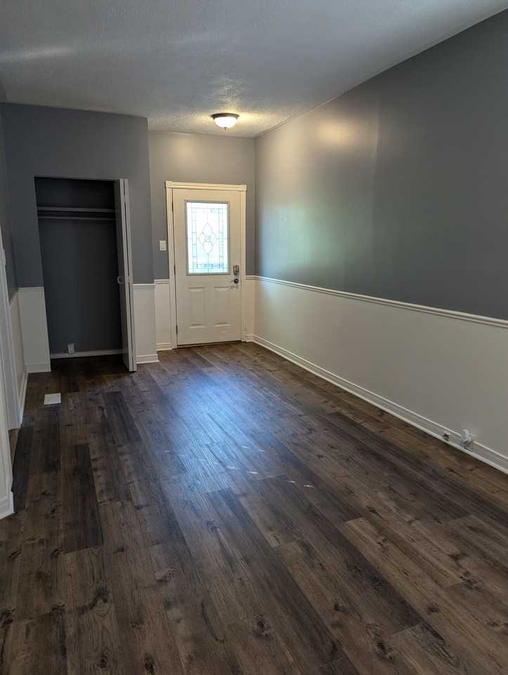715 Central Avenue - Photo 3 of 11