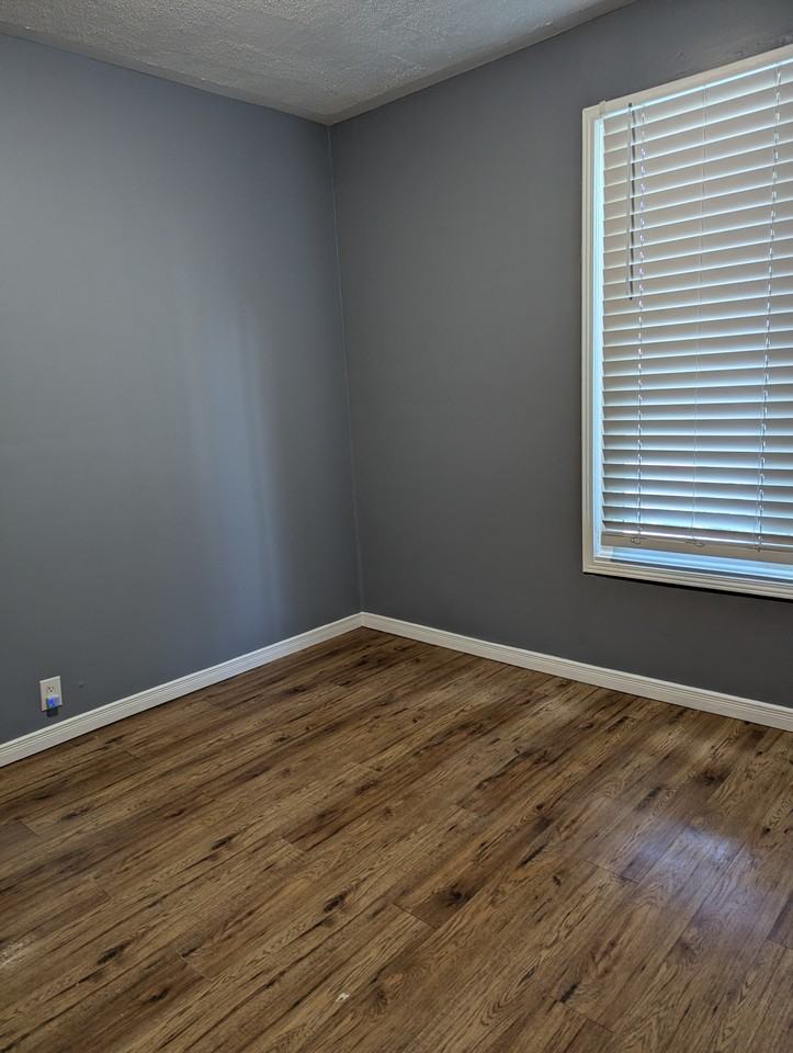 715 Central Avenue - Photo 4 of 11