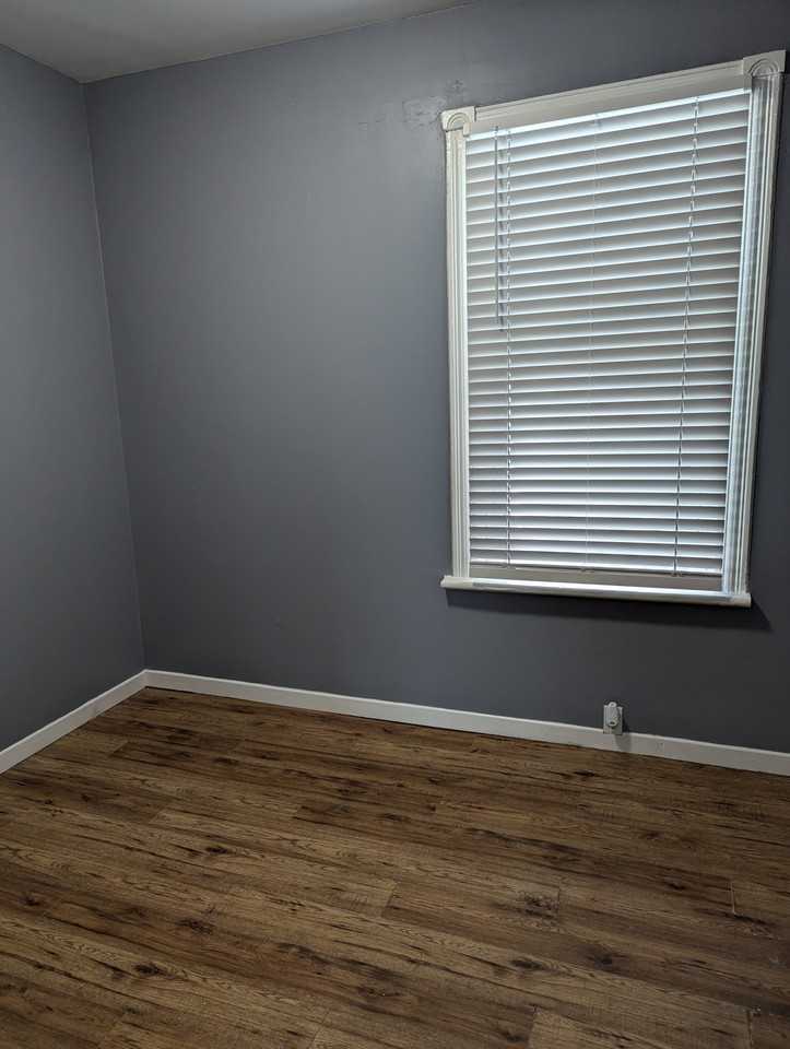 715 Central Avenue - Photo 6 of 11