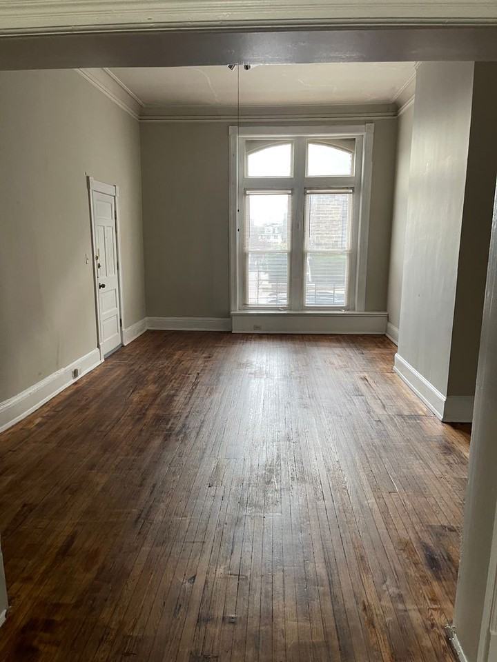 206 Laurens Street - Photo 3 of 15