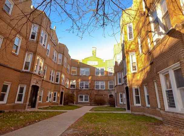 W Addison St & Cicero Ave - Photo 2 of 9