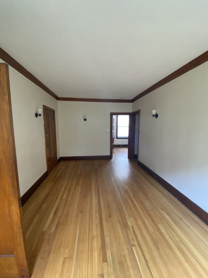 W Addison St & Cicero Ave - Photo 6 of 9