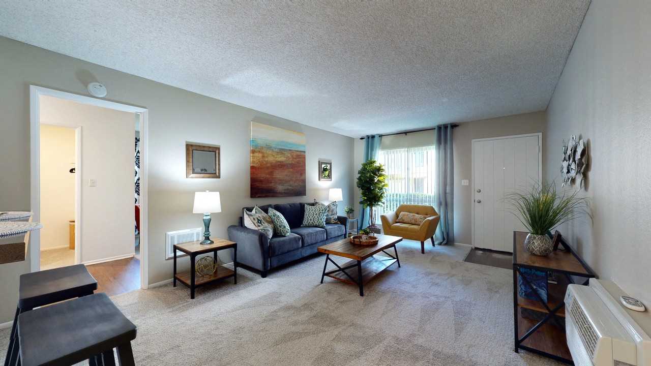 Newport Village Apartments - Photo 3 of 44