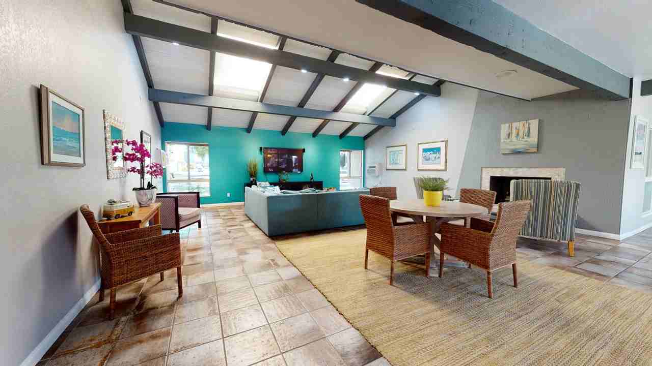 Newport Village Apartments - Photo 5 of 22