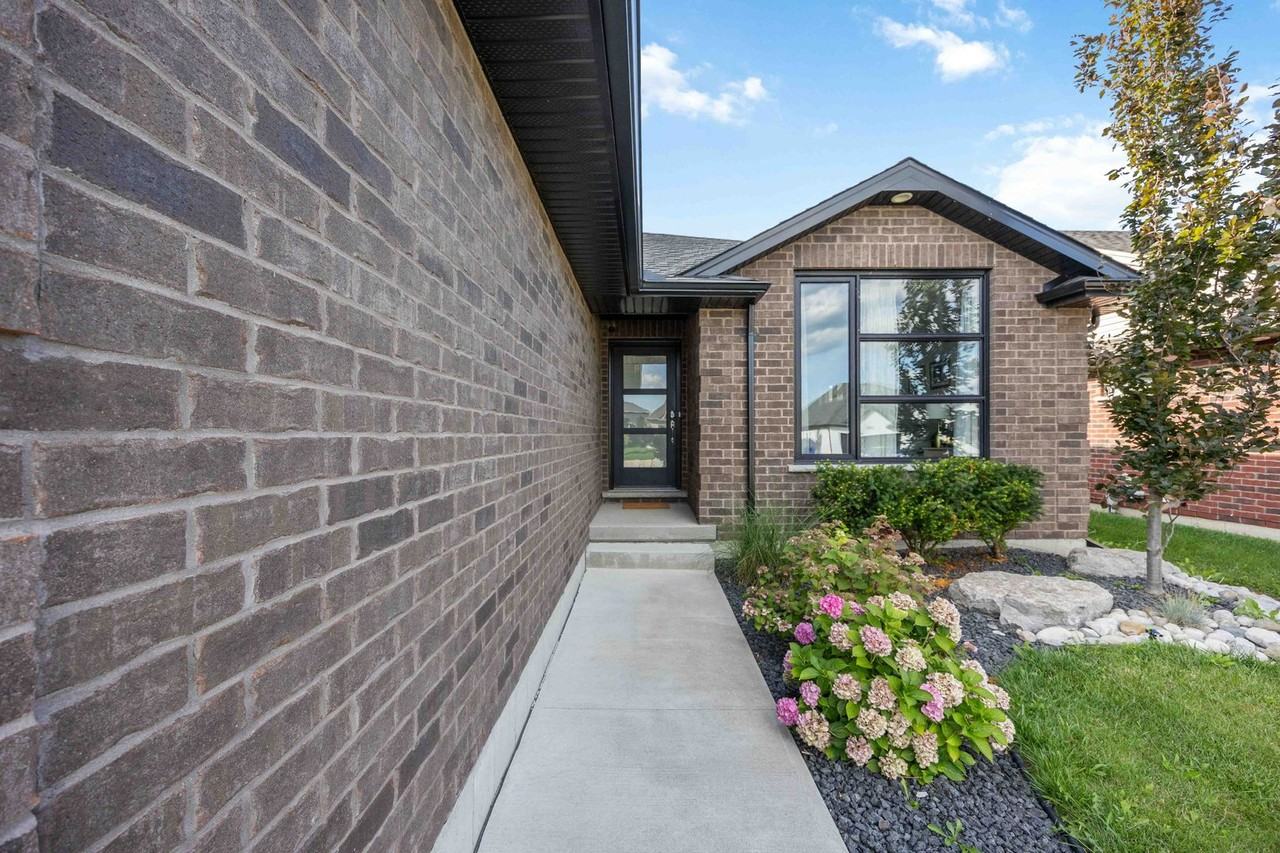 545 Franco Ave - Photo 3 of 41