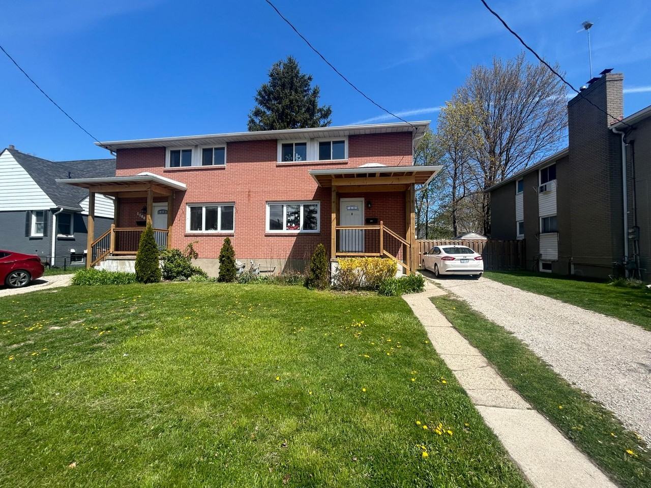 1102 Exmouth St - Photo 3 of 25