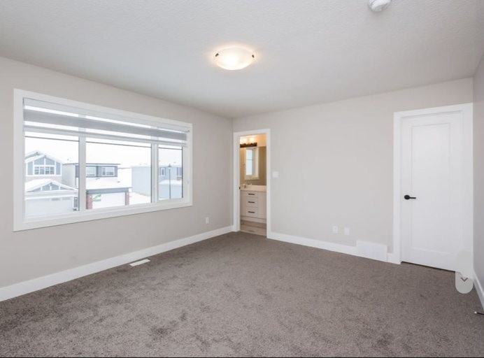 1000 Berg Pl - Photo 7 of 34