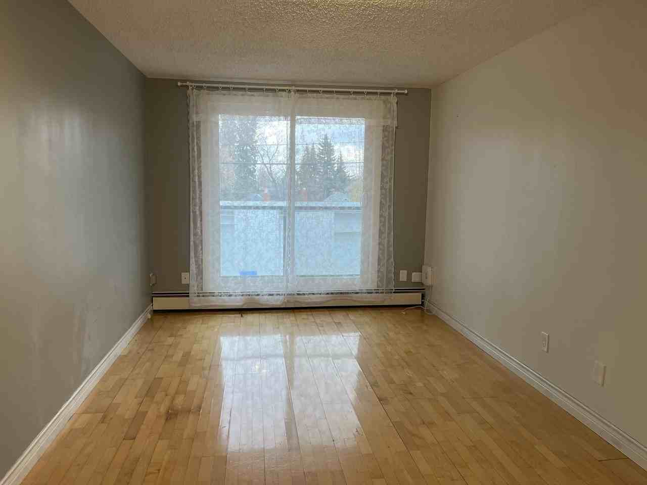 105/205-1808 18 St Sw - Photo 3 of 23