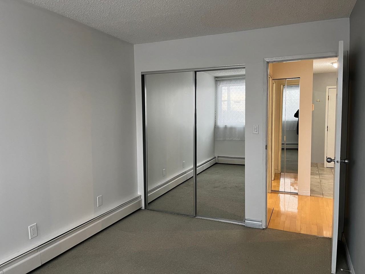 105/205-1808 18 St Sw - Photo 6 of 23