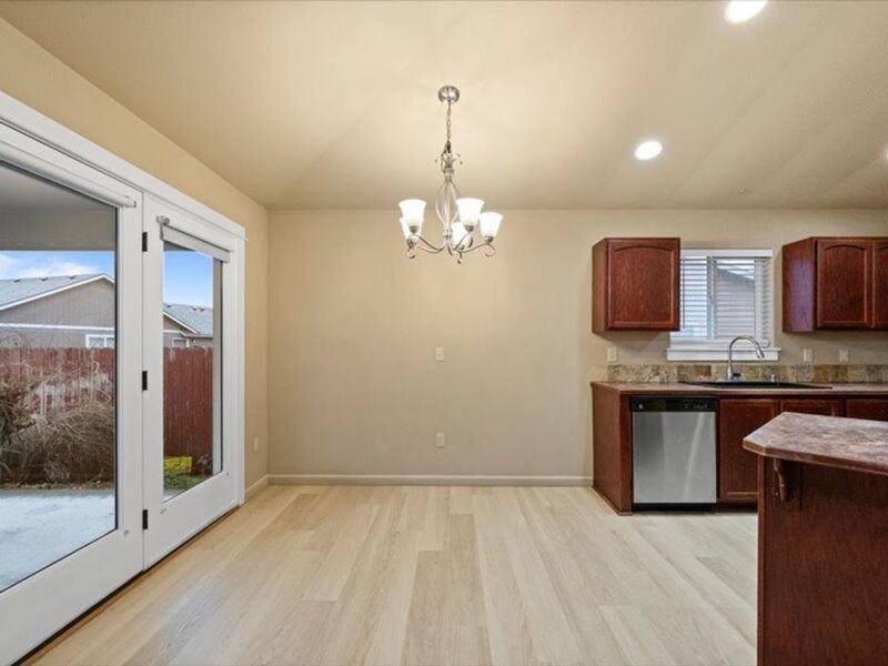 506 Manzanita Ln - Photo 7 of 19