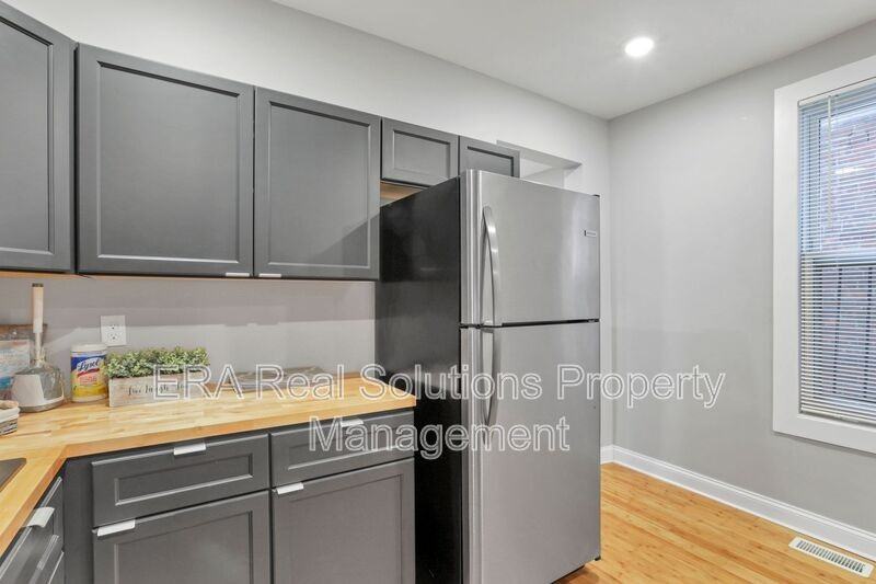 741 E Mound St - Photo 7 of 28