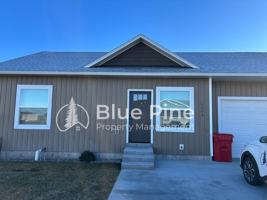 featured image of 5844 Wildrose Ave