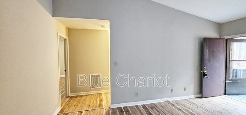 47 Bell Cir - Photo 3 of 30