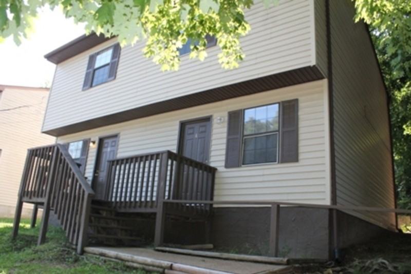 306A Gillespie Rd - Photo 2 of 9