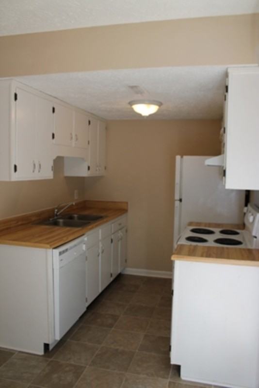 306A Gillespie Rd - Photo 4 of 9