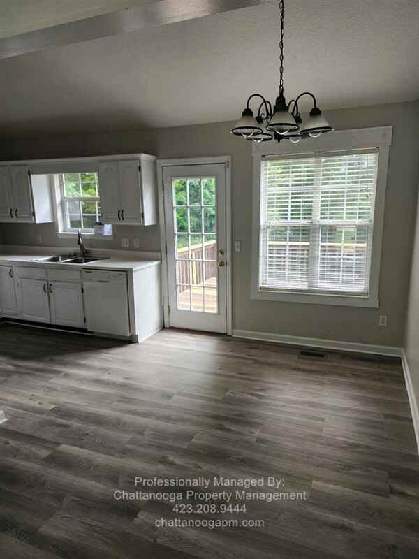 6815 Benwood Dr - Photo 7 of 24