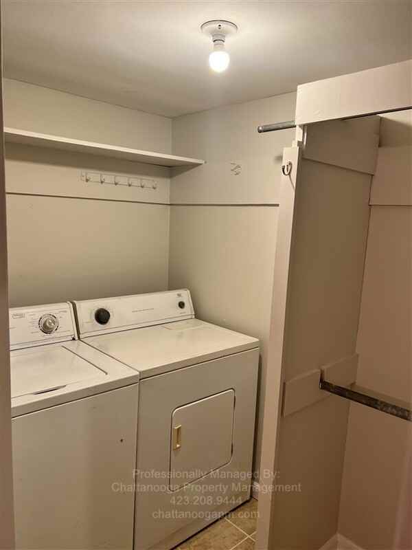 310 S Parkdale Ave #A - Photo 7 of 14