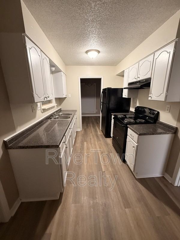 4987 Scenicwood Cv - Photo 6 of 18