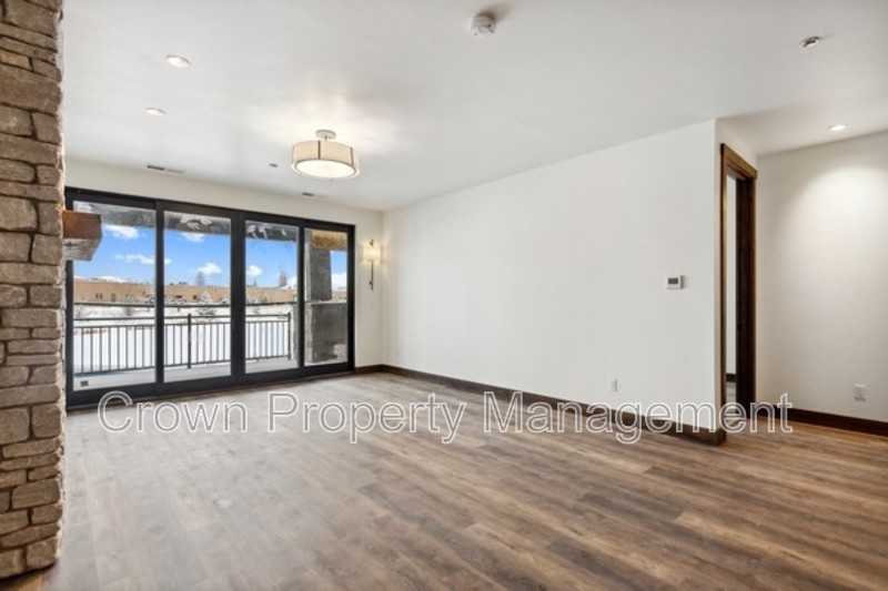 317 Akers Ln - Photo 6 of 50