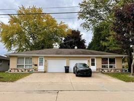 featured image of 2012 2010/2 Parkside Dr