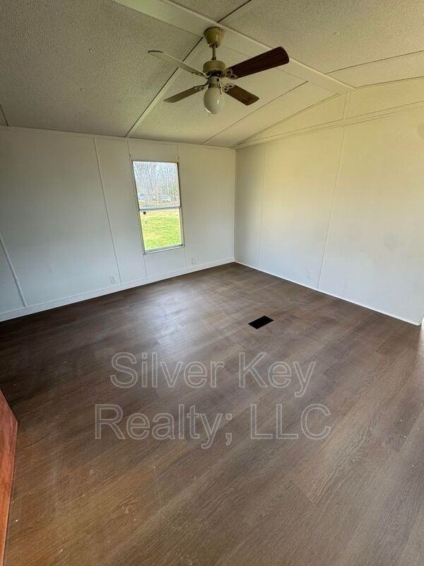 3631 Sweetwater Vonore Rd #3637 - Photo 3 of 12