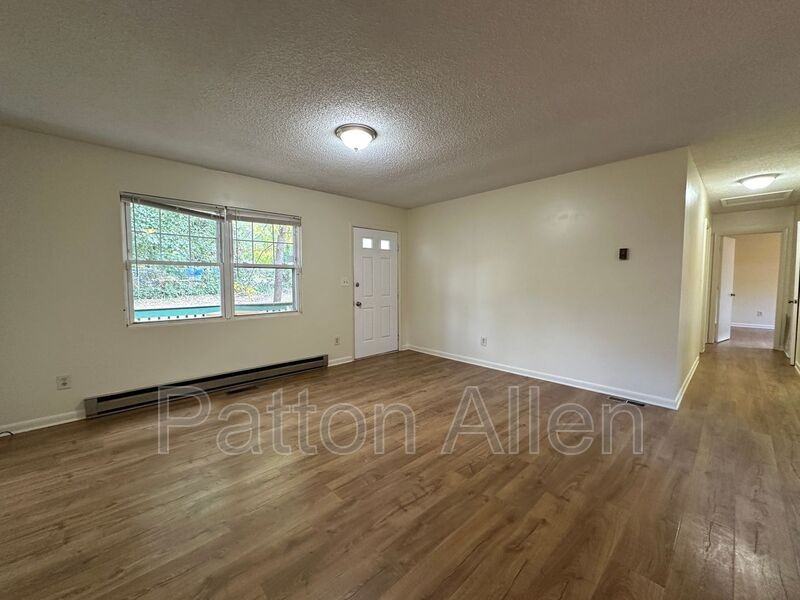 74 Buffalo St - Photo 3 of 29