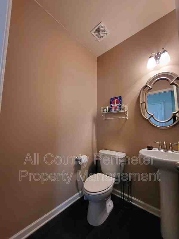 5735 Riverside Bay - Photo 6 of 20