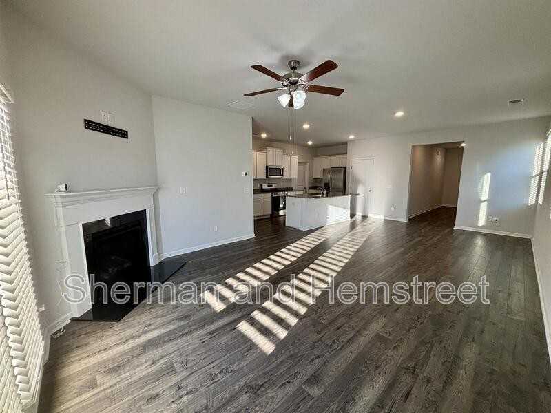 248 Expedition Dr - Photo 5 of 29