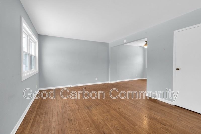 56 Janice St #56 - Photo 7 of 16