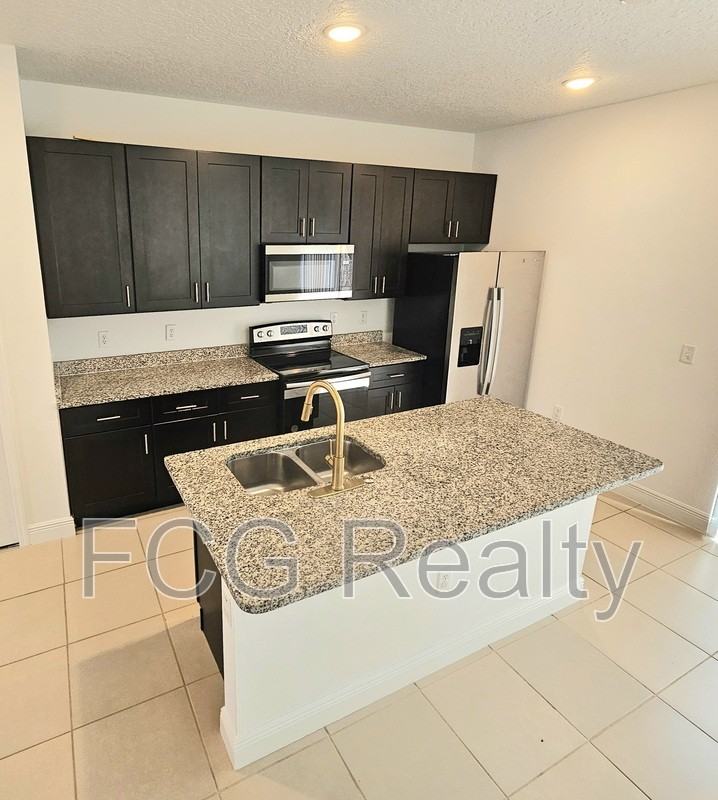 15772 Sw 37th Cir - Photo 3 of 13