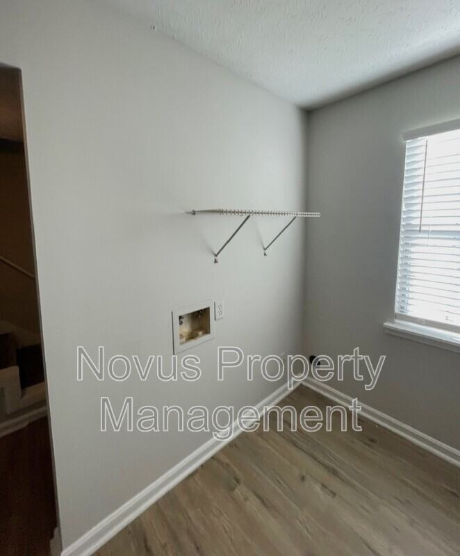 765 South St - Photo 7 of 14