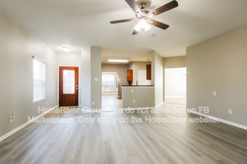 8231 Rosemary Dr - Photo 3 of 21