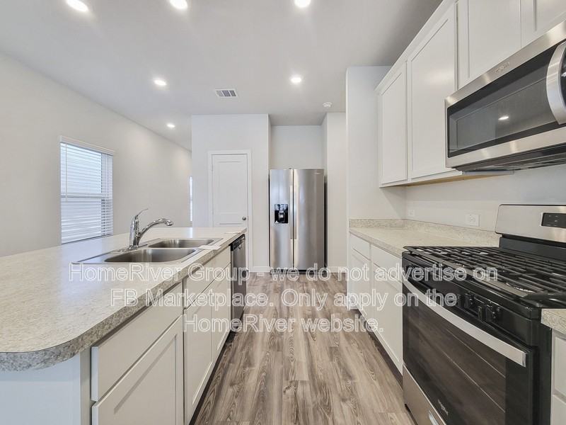 16954 Pandora Way - Photo 4 of 25