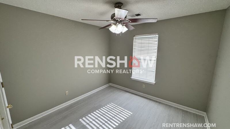 6954 Luxor Ln - Photo 4 of 21