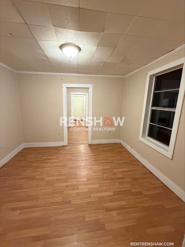 1306 W Countryman St #B - Photo 4 of 22