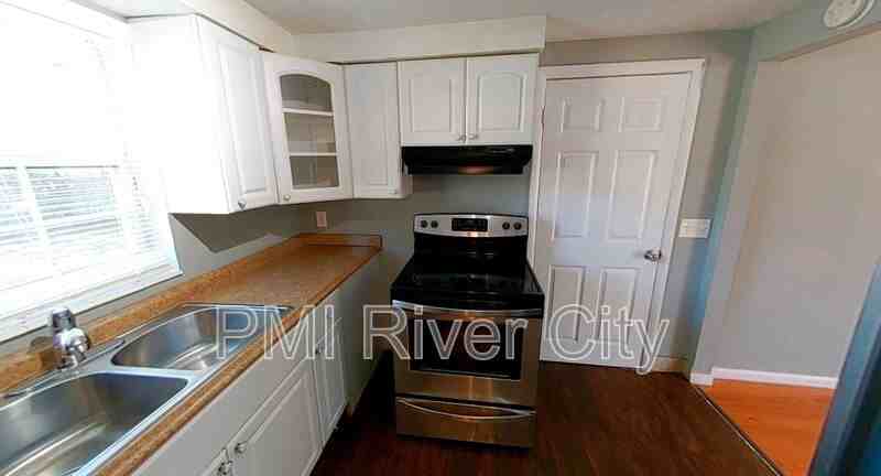 7471 John F Kennedy Dr W - Photo 4 of 22