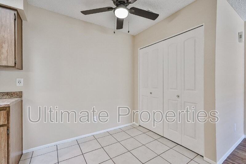 10815 W Northern Ave #115 - Photo 7 of 12