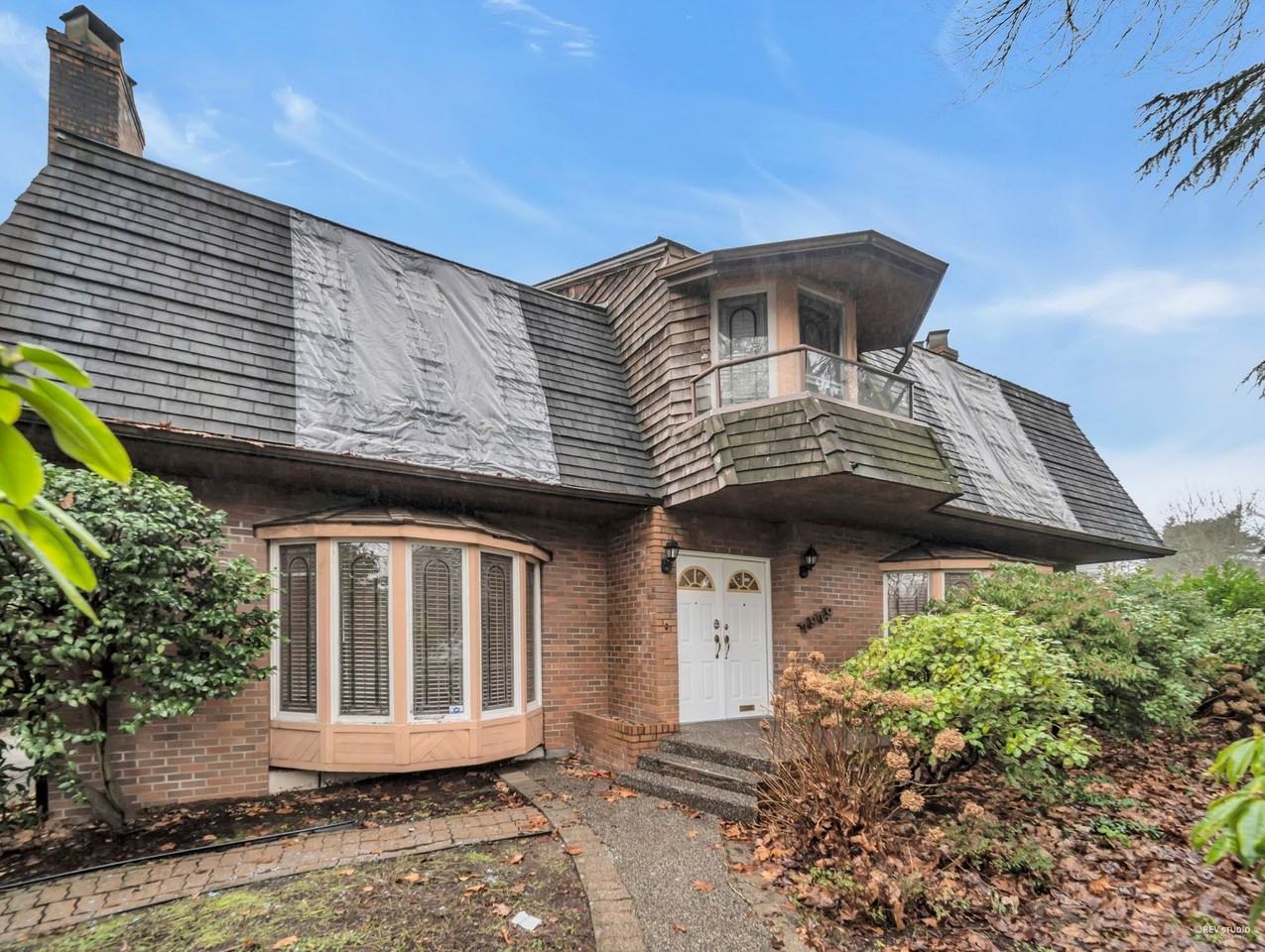 7929 Laburnum Street - Photo 5 of 32