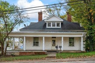 1603B Highland Ave - Photo 1 of 1