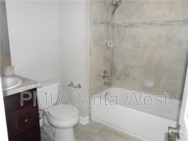 1942 Glenwood Downs Dr - Photo 6 of 7