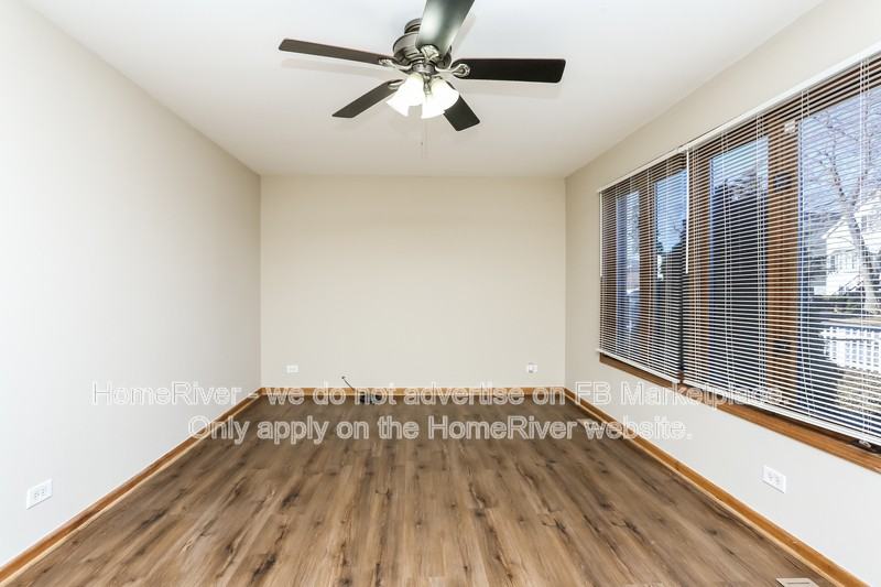 4805 S Latrobe Ave - Photo 3 of 16