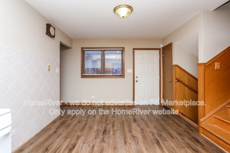 4805 S Latrobe Ave - Photo 5 of 16