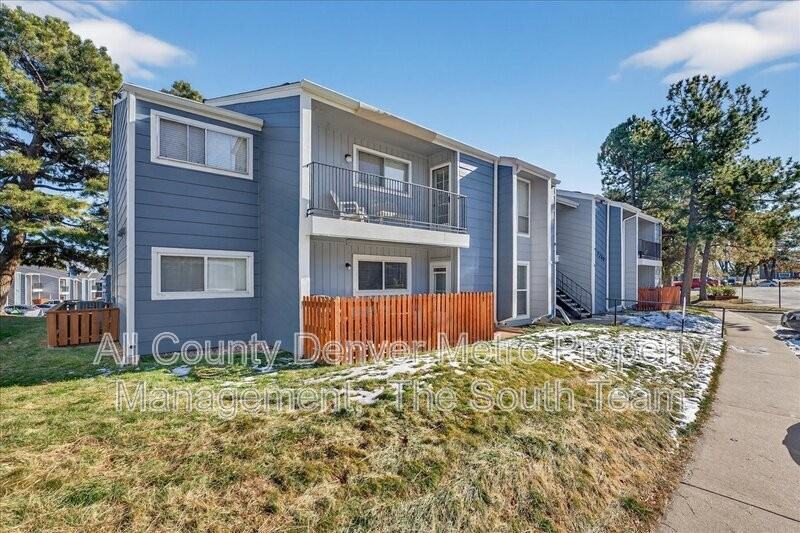 7250 S Gaylord St #G - Photo 2 of 21